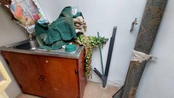 Se vende casa con uso de suelo mixto en Catedral San José 25-825 Se vende casa con uso de suelo mixto en Catedral San José 25-825