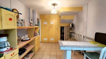 Se vende casa con uso de suelo mixto en Catedral San José 25-825 Se vende casa con uso de suelo mixto en Catedral San José 25-825