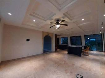 Se vende lujosa mansión con piscina en Pozos de Santa Ana 23-3367 Se vende lujosa mansión con piscina en Pozos de Santa Ana 23-3367