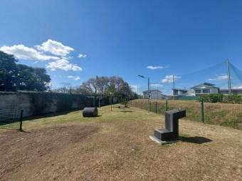 Se vende lote plano de 253m2 en condominio de San Rafael Alajuela 25-1324 Se vende lote plano de 253m2 en condominio de San Rafael Alajuela 25-1324