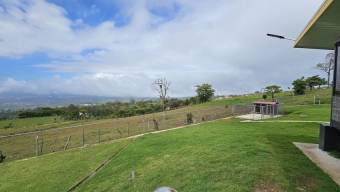 Se vende finca con 25,000m2 en Vázquez de Coronado 24-1169 Se vende finca con 25,000m2 en Vázquez de Coronado 24-1169