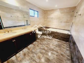 Venta de Casa en Condominio Almeria, Pozos de Santa Ana Venta de Casa en Condominio Almeria, Pozos de Santa Ana