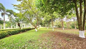 House for sale in San Carlos in a private residential area