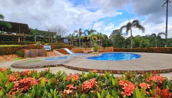 House for sale in San Carlos in a private residential area