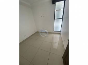 Se Vende Apartamento en Condominio, Tres Ríos, La Unión.