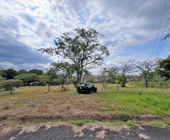 Lot for sale in the Villas del Arroyo Eco-Residential Complex in Las Vueltas de La Guacima.