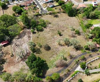 Lot for sale in the Villas del Arroyo Eco-Residential Complex in Las Vueltas de La Guacima.