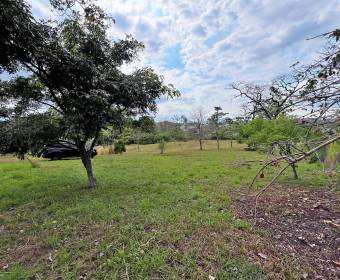 Lot for sale in the Villas del Arroyo Eco-Residential Complex in Las Vueltas de La Guacima.