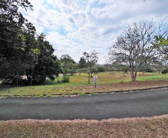 Lot for sale in the Villas del Arroyo Eco-Residential Complex in Las Vueltas de La Guacima.