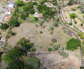 Lot for sale in the Villas del Arroyo Eco-Residential Complex in Las Vueltas de La Guacima.