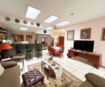 Casa a la venta en Curridabat, San José.