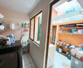 Casa a la venta en Curridabat, San José.