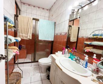 Casa a la venta en Curridabat, San José.