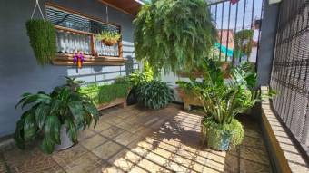 ALAJUELA RESIDENCIAL LISBOA VENDO CASA