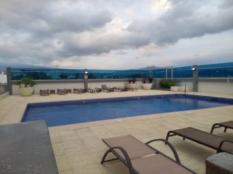 Se alquila apartamento en torre de Mondes de Oca 25-1659