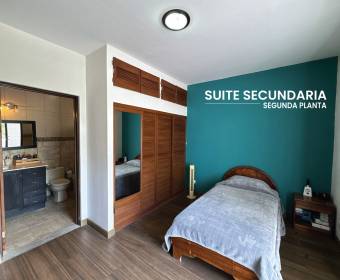 Casa a la venta en condominio Posada del Río, Las Vueltas de La Guácima. Casa a la venta en condominio Posada del Río, Las Vueltas de La Guácima.