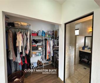 Casa a la venta en condominio Posada del Río, Las Vueltas de La Guácima. Casa a la venta en condominio Posada del Río, Las Vueltas de La Guácima.