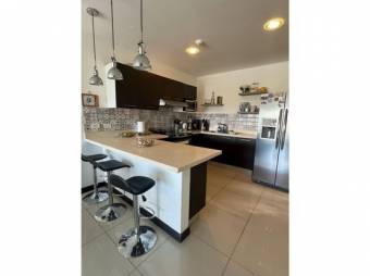 ALQUILER DE APARTAMENTO AMUEBLADO, SANTA ANA, CONDOMINIO TEMPO  