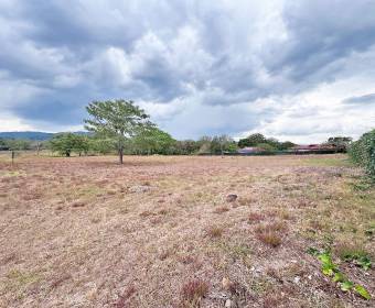 Lot for sale in the Villas del Arroyo Eco-Residential complex in Las Vueltas de La Guacima.
