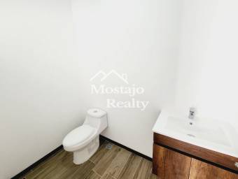 Venta de casa nueva, Condominio Piamonte, Brasil de Mora