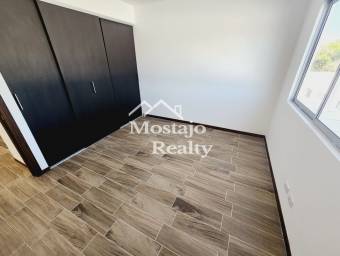 Venta de casa nueva, Condominio Piamonte, Brasil de Mora