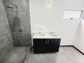 Venta de casa nueva, Condominio Piamonte, Brasil de Mora