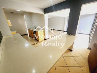 Venta de Casa amplia, Residencial Paso de las Garzas, Belen, Heredia