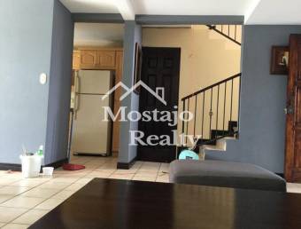 Venta de Casa amplia, Residencial Paso de las Garzas, Belen, Heredia