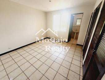 Venta de Casa amplia, Residencial Paso de las Garzas, Belen, Heredia