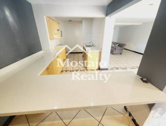 Venta de Casa amplia, Residencial Paso de las Garzas, Belen, Heredia