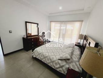 Venta de Casa, Condominio, Santa Ana centro