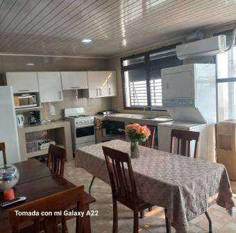 VENTA DE CASA CON PISCINA, PUNTARENAS, CALDERA, RESIDENCIAL VILLAS DE CHAMPAGNE  