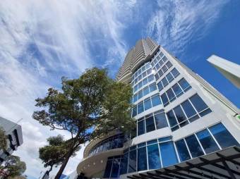 Se alquila oficina en moderno edificio de Paseo Colón 25-1443