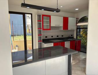 VENTA DE CASA, HEREDIA, ULLOA, CONDOMINIO LAS MARIAS - 9853358