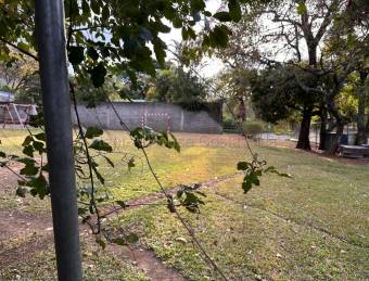 Lote plano cerca del centro ideal para construir o invertir con alta plusvalía 26-1687 GS