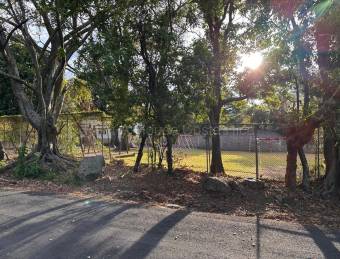 Lote plano cerca del centro ideal para construir o invertir con alta plusvalía 26-1687 GS