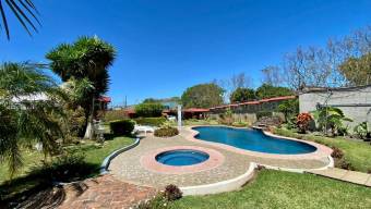 Venta de casa en Santo Domingo Heredia Curridabat