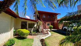 Venta de casa en Santo Domingo Heredia Curridabat