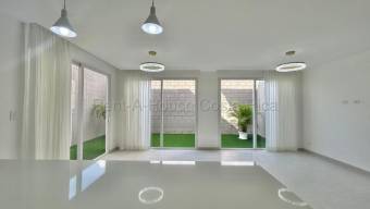 Condominio Násara - Santa Ana Ubicación privilegiada