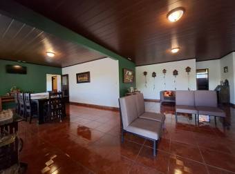 HEREDIA SAN RAFAEL VENDO CASA,APARTAMENTO,SALON MULTIUSO ₡350.000.000