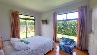 Venta de casa en San Rafael de Coronado