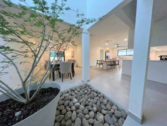 HOUSE FOR RENT WITH POOL IN LIBERIA, GUANACASTE