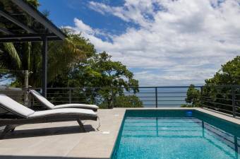 Lujosa casa de 3 niveles con piscina, terraza y vista al océano totalmente amueblada #26-1683 GS