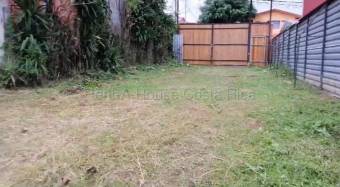 Lote amplio y plano ideal para construir y proyectar a futuro #26-1713 GS