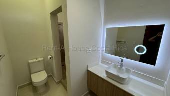 Alquiler de casa en condominio de Cariari Heredia