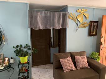 Bonita Casa en Urbanizacion en Paraiso