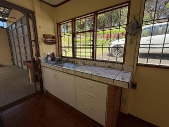 Apartamento en quinta privada con servicios incluidos y parqueo cubierto #26-1711 GS