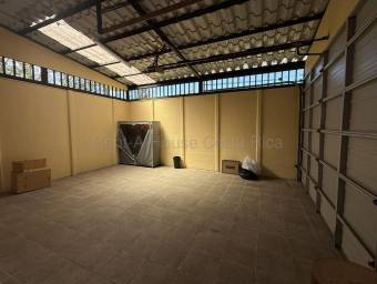 Apartamento en quinta privada con servicios incluidos y parqueo cubierto #26-1711 GS