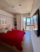 Apartamento amueblado contemporáneo con vista a la ciudad en torre moderna #26-1708 GS