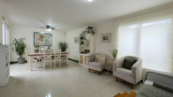Venta de casa en condominio San Antonio Escaz'u